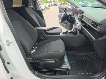 2025 Hyundai Kona SEL - miniatura 15