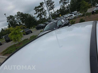 2025 Hyundai Kona SEL - miniatura 9