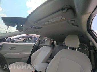 2025 Hyundai Kona SEL - miniatura 11