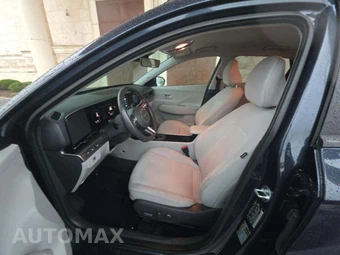 2025 Hyundai Kona SEL - miniatura 3