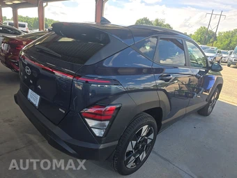 2025 Hyundai Kona SEL - miniatura 4