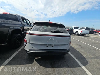 2025 Hyundai Kona SEL - miniatura 5