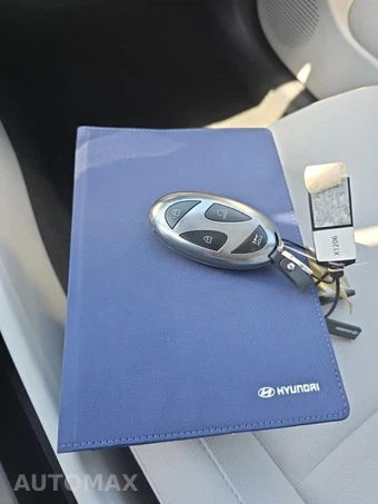 2025 Hyundai Kona SEL - miniatura 21