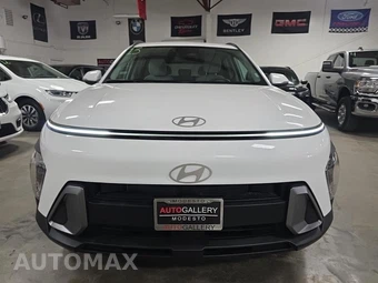 2025 Hyundai Kona SEL - miniatura 2