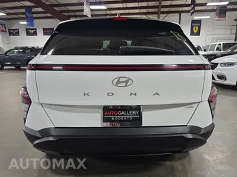 2025 Hyundai Kona SEL - miniatura 5