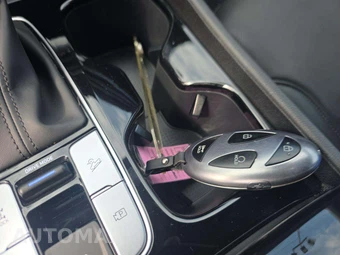 2025 Hyundai Santa Cruz XRT Crew Cab Short Bed - miniatura 8