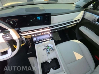 2025 Hyundai Santa Fe Calligraphy - miniatura 7