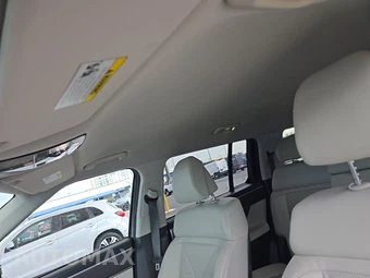 2025 Hyundai Santa Fe Hybrid SEL - miniatura 18