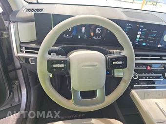 2025 Hyundai Santa Fe SE - miniatura 10