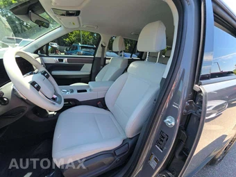 2025 Hyundai Santa Fe SE - miniatura 4