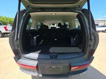 2025 Hyundai Santa Fe SE - miniatura 11