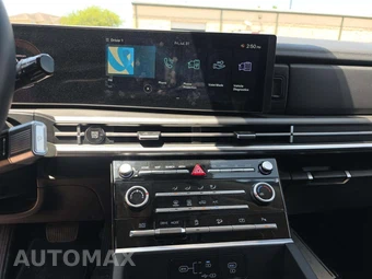 2025 Hyundai Santa Fe SE - miniatura 7