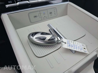 2025 Hyundai Santa Fe SEL - miniatura 8