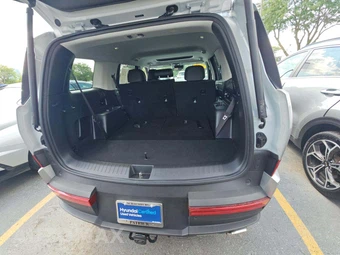 2025 Hyundai Santa Fe XRT - miniatura 15