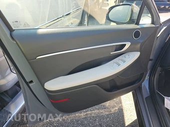 2025 Hyundai Sonata Hybrid SEL - miniatura 9