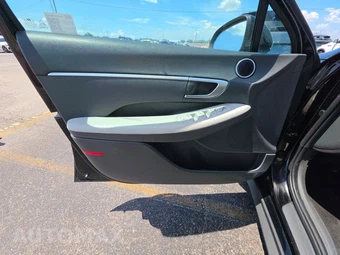 2025 Hyundai Sonata SE - miniatura 9
