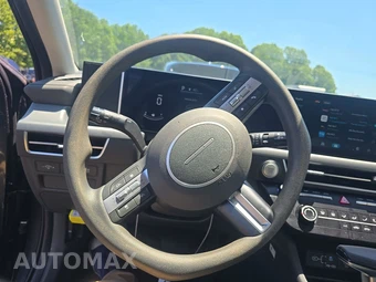 2025 Hyundai Sonata SE - miniatura 10