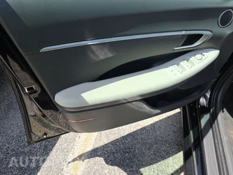 2025 Hyundai Sonata SEL - miniatura 9