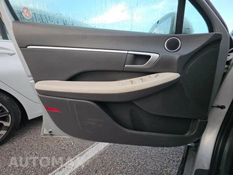 2025 Hyundai Sonata SEL - miniatura 9