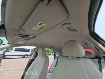 2025 Hyundai Sonata SEL - miniatura 17