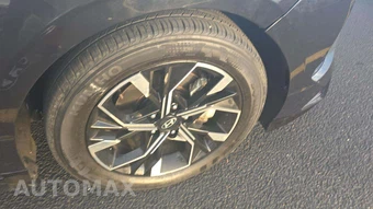 2025 Hyundai Sonata SEL - miniatura 21