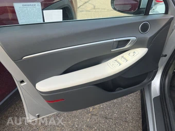 2025 Hyundai Sonata SEL - miniatura 9