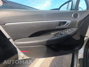 2025 Hyundai Sonata SEL - miniatura 9