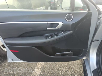 2025 Hyundai Sonata SEL - miniatura 9