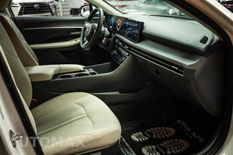 2025 Hyundai Sonata SEL - miniatura 13