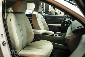 2025 Hyundai Sonata SEL - miniatura 14
