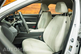 2025 Hyundai Sonata SEL - miniatura 9