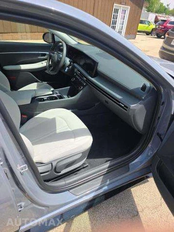 2025 Hyundai Sonata SEL - miniatura 18