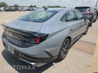 2025 Hyundai Sonata SEL – miniatura 4