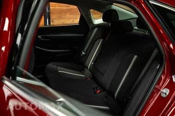 2025 Hyundai Sonata SEL - miniatura 10