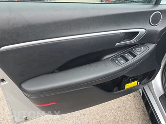 2025 Hyundai Sonata SEL - miniatura 9