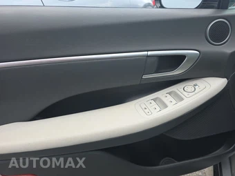 2025 Hyundai Sonata SEL - miniatura 9