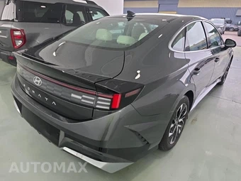 2025 Hyundai Sonata SEL - miniatura 4
