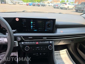 2025 Hyundai Sonata SEL - miniatura 10