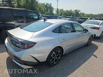 2025 Hyundai Sonata SEL - miniatura 4