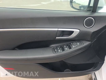 2025 Hyundai Sonata SEL - miniatura 9