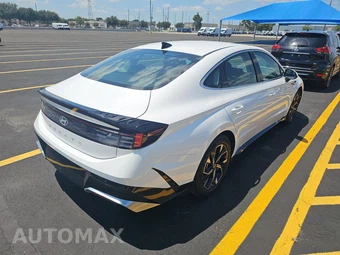 2025 Hyundai Sonata SEL - miniatura 4