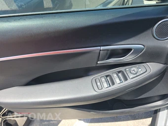 2025 Hyundai Sonata SEL - miniatura 9