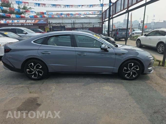 2025 Hyundai Sonata SEL - miniatura 4
