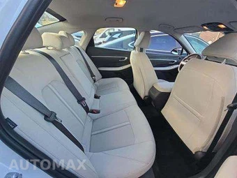 2025 Hyundai Sonata SEL - miniatura 16
