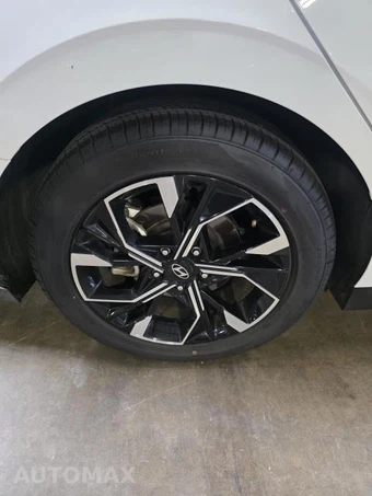 2025 Hyundai Sonata SEL - miniatura 15