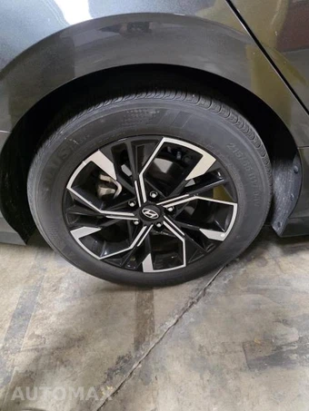 2025 Hyundai Sonata SEL - miniatura 12