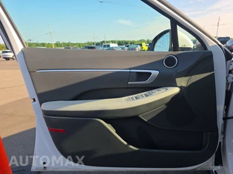 2025 Hyundai Sonata SEL - miniatura 9