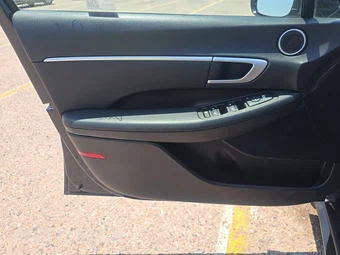 2025 Hyundai Sonata SEL - miniatura 9