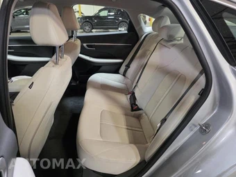 2025 Hyundai Sonata SEL - miniatura 18