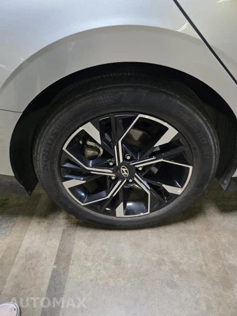 2025 Hyundai Sonata SEL - miniatura 2